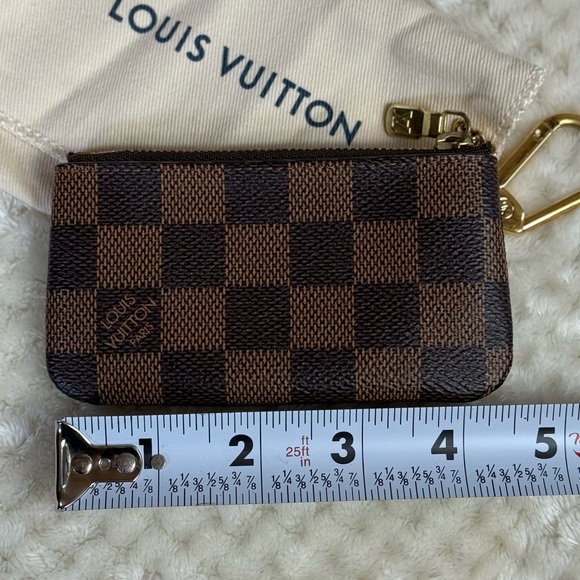 Louis Vuitton Damier Ebene Key Holder - Picture 8 of 9